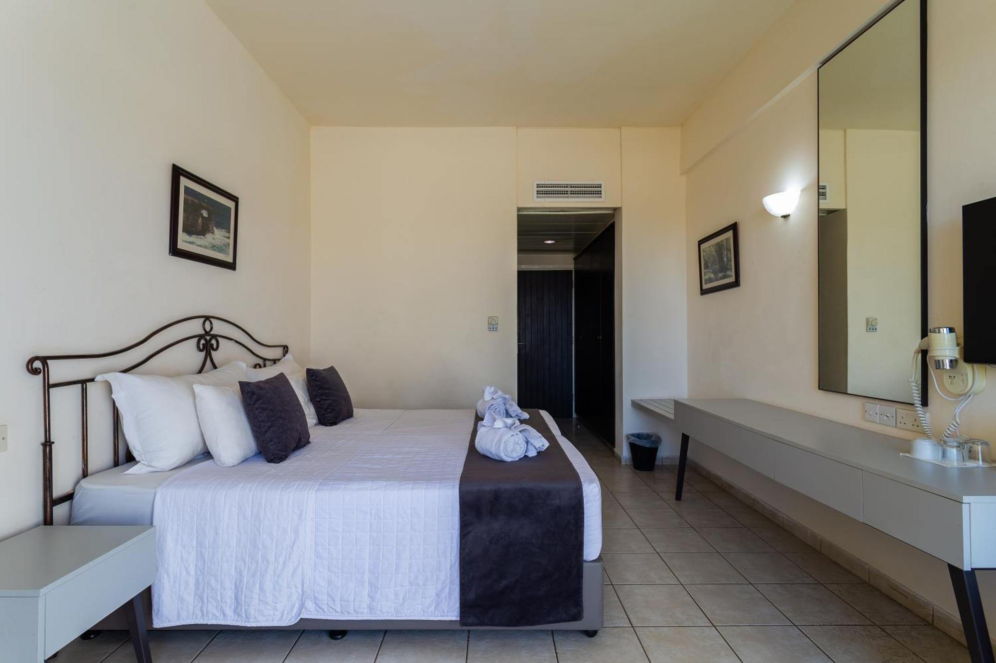 Piere - Anne Beach Hotel Айя-Напа Екстер'єр фото